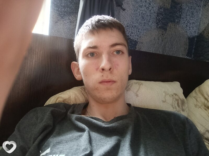 Александр, 21, Самаре — анкета №2411179