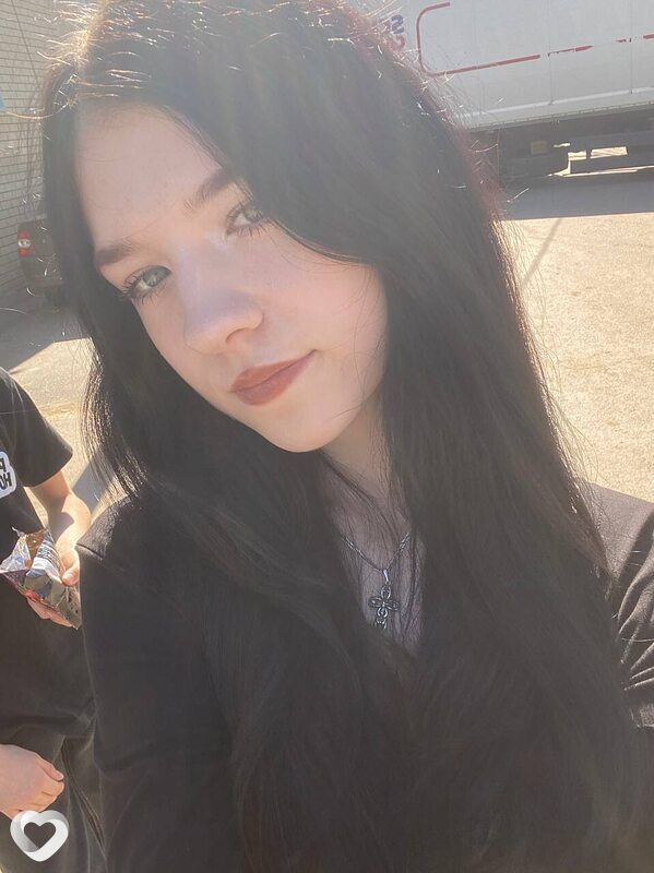 Ляля, 19, Ейске — анкета №2412449