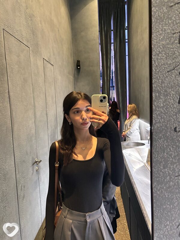 Аделина, 24, Ростове-на-Дону — анкета №2412838