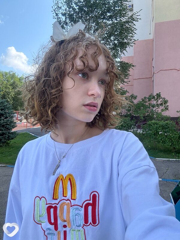 Яна, 19, Сочи — анкета №2412888