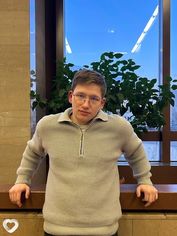Никита, 19, Москве — анкета №2412880