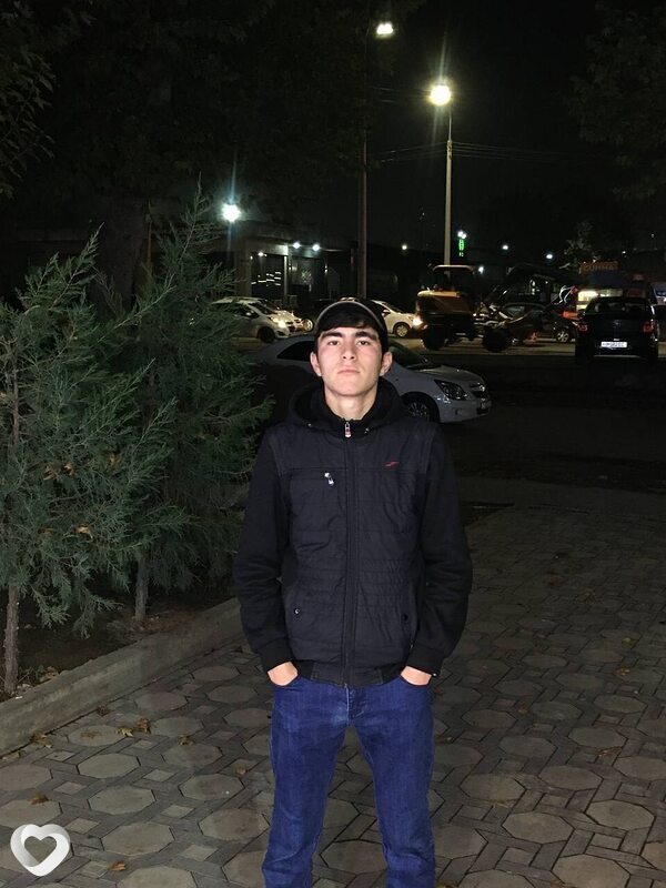 Тохир, 21, Ташкент — анкета №2413110
