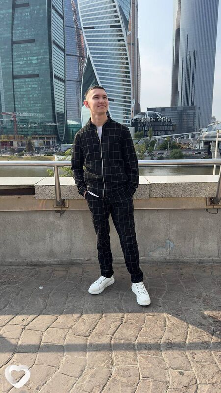 Денис, 22, Брянске — анкета №2413008