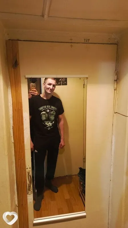 Николай, 27, Бийске — анкета №2413973