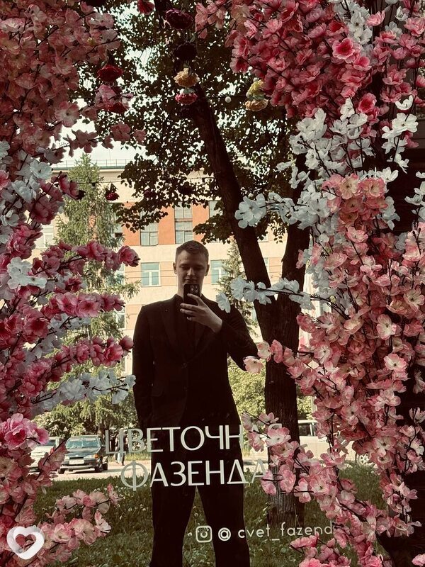 Яков, 20, Междуреченске — анкета №2413800