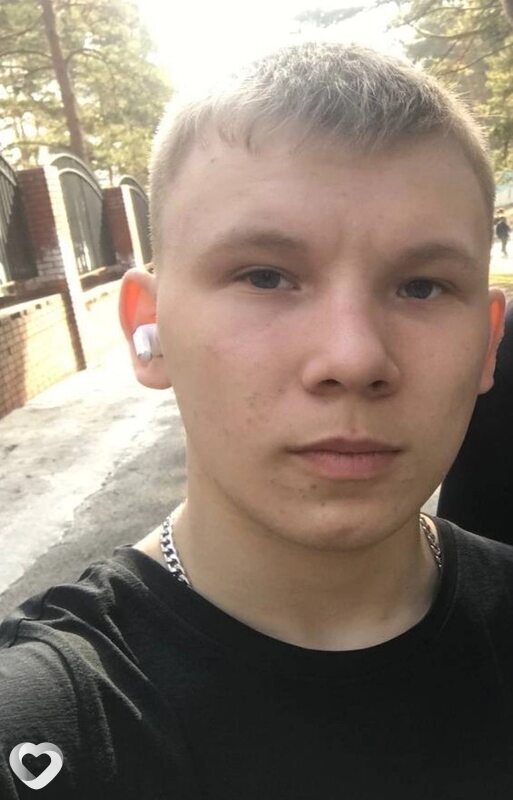 Олег, 19, Новокузнецке — анкета №2414306