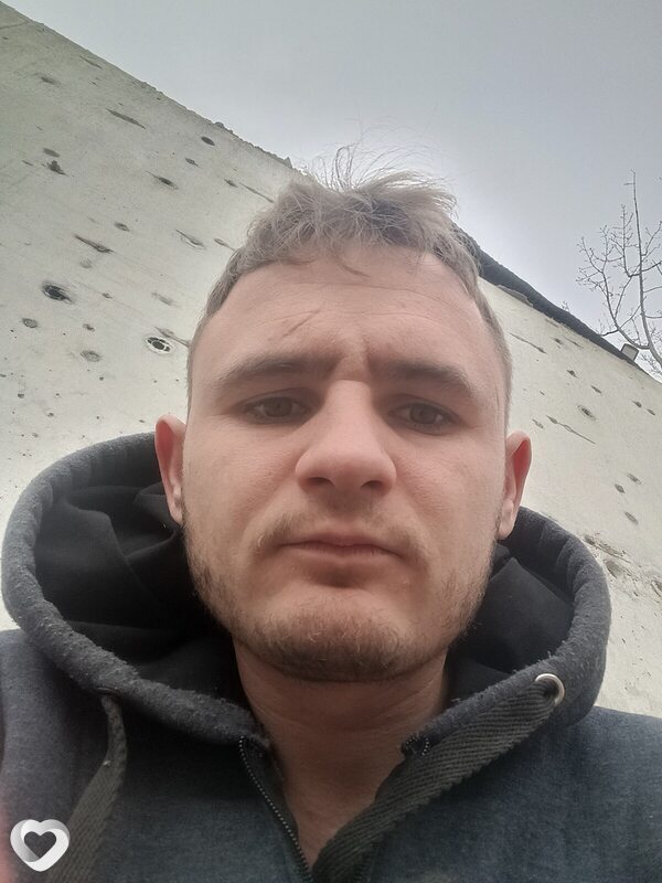 Максим, 26, Мелитополе — анкета №2414486