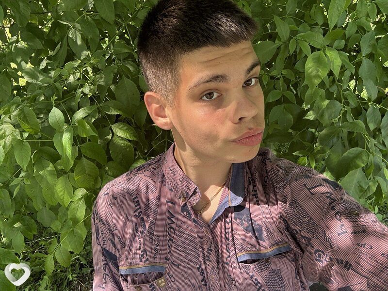Серёжа, 19, Казани — анкета №2414489