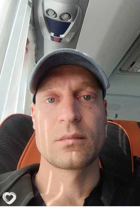 Дмитрий, 37, Кингисеппе — анкета №2415378