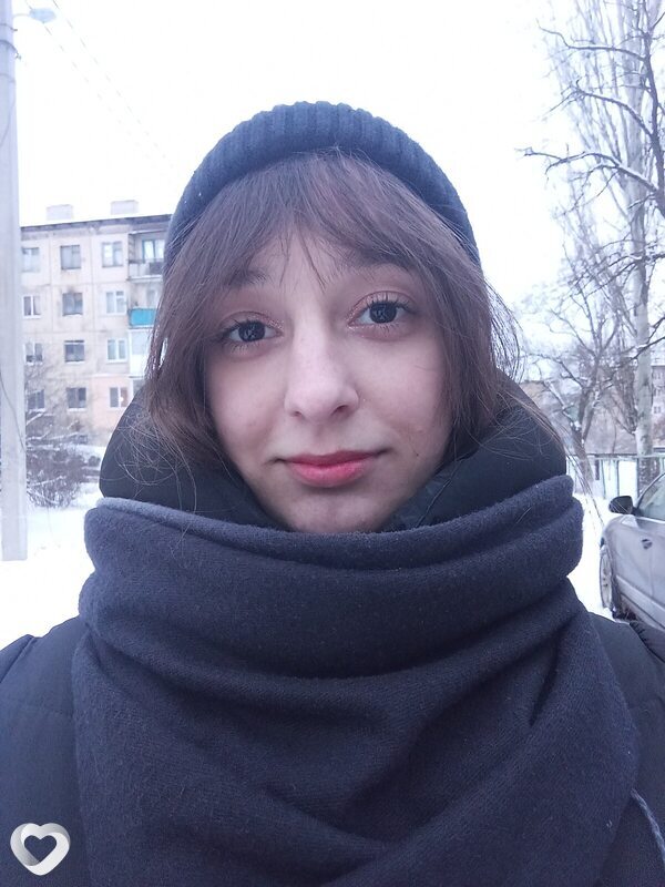 Анна, 21, Донецке — анкета №2415231