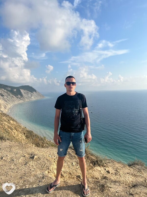 Кирилл, 26, Мурманске — анкета №2415752