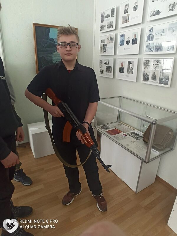 Евгений, 21, Солигорске — анкета №2415761