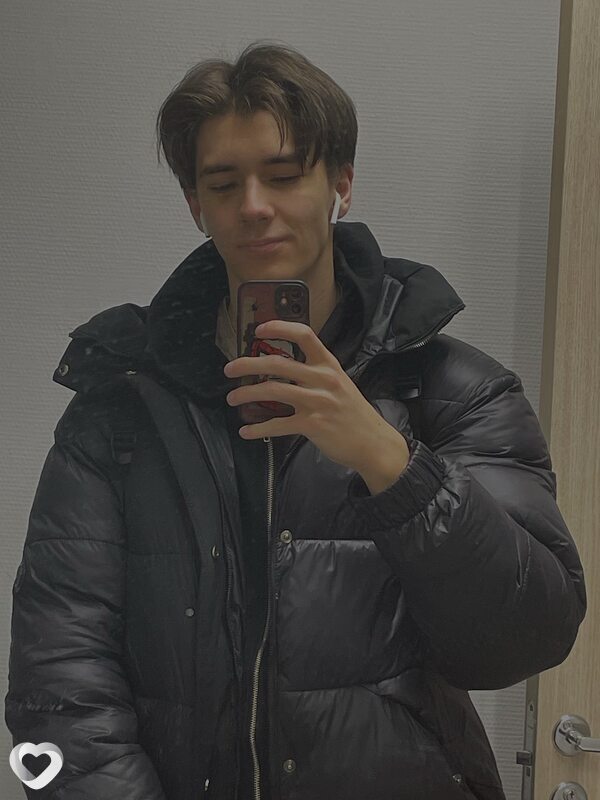 Матвей, 20, Москве — анкета №2416130