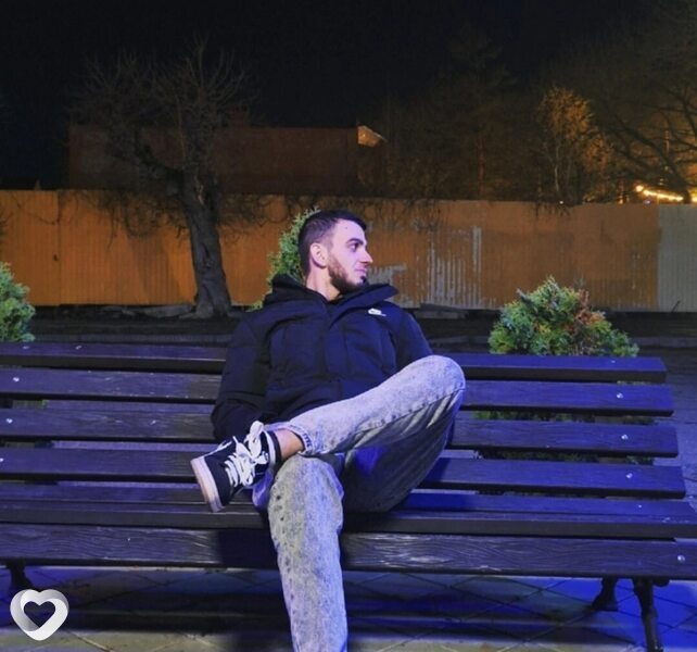 Роберт, 26, Краснодаре — анкета №2416567
