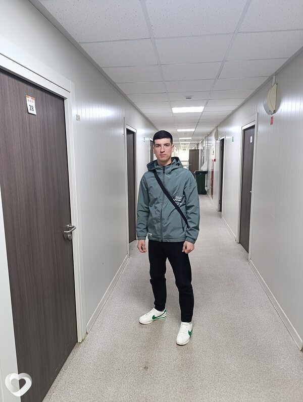 Елнур, 26, Кингисеппе — анкета №2416899