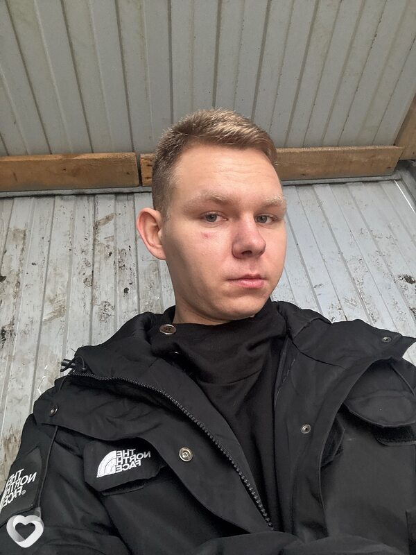 Владимир, 26, Новошахтинске — анкета №2417014