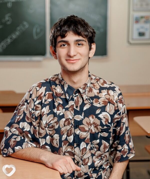 Алекс, 20, Краснодаре — анкета №2417416