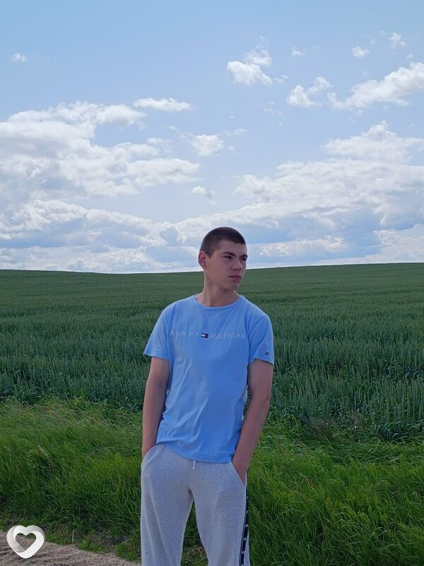 Андрей, 19, Минске — анкета №2423810