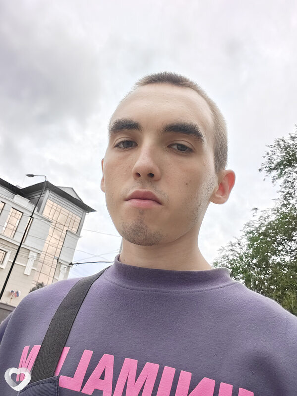 Павел, 21, Оренбурге — анкета №2417963