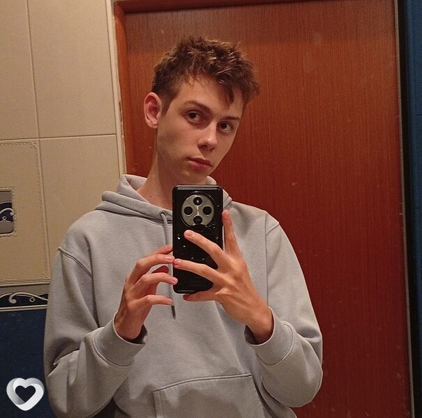Макс, 26, Новосибирске — анкета №2418220
