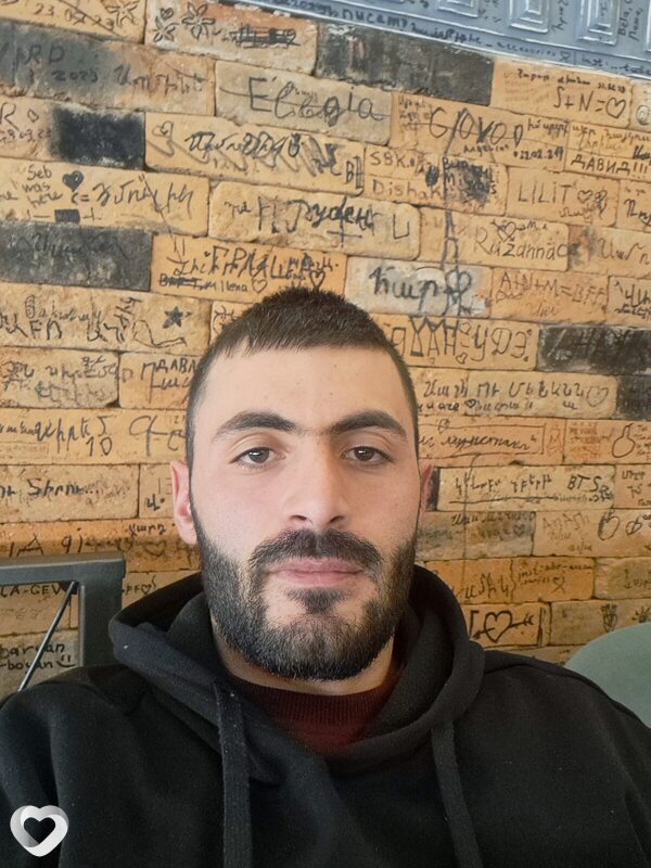 Давид, 26, Южно-Сахалинске — анкета №2418907