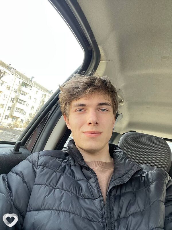 Вадим, 23, Перми — анкета №2419932
