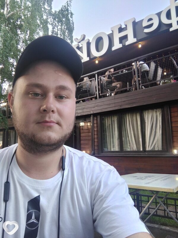 Максим, 22, Сосновоборск (Красноярский край) — анкета №2420170
