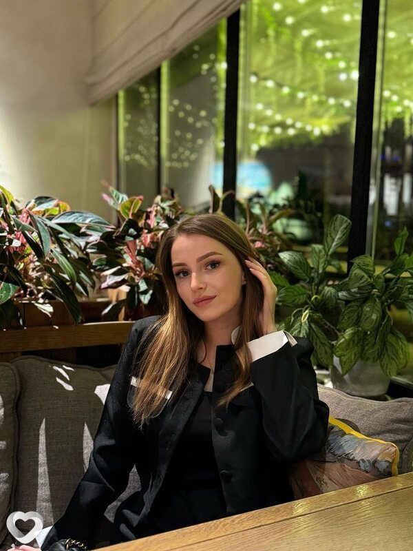 Анна, 22, Москве — анкета №2420171