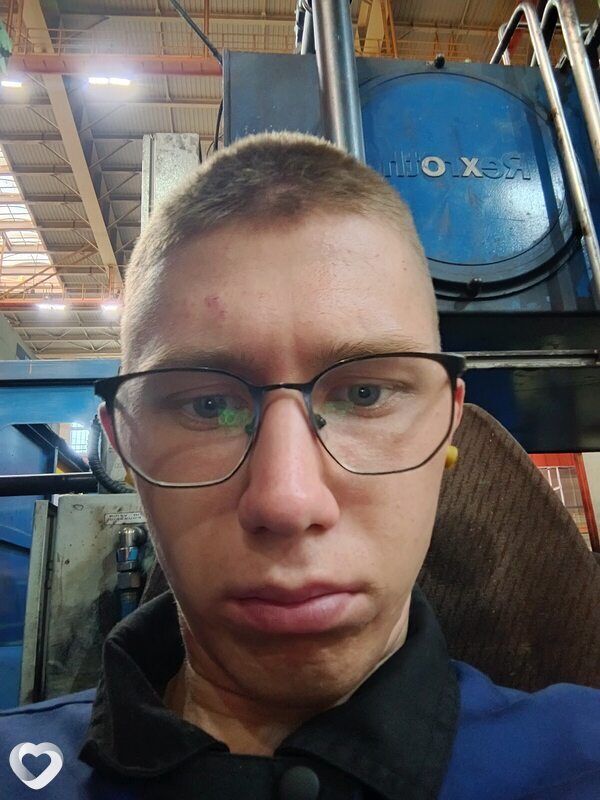 Евгений, 22, Челябинске — анкета №2420184