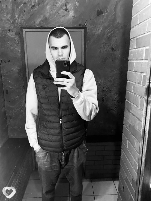Данил, 26, Новосибирске — анкета №2420484