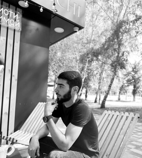 Артём, 23, Белгороде — анкета №2421458