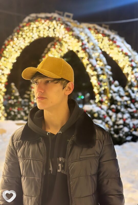 Анвар, 23, Москве — анкета №2422487