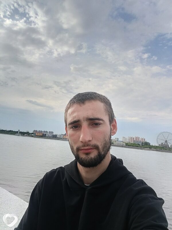 Кирилл, 27, Благовещенске — анкета №2422369