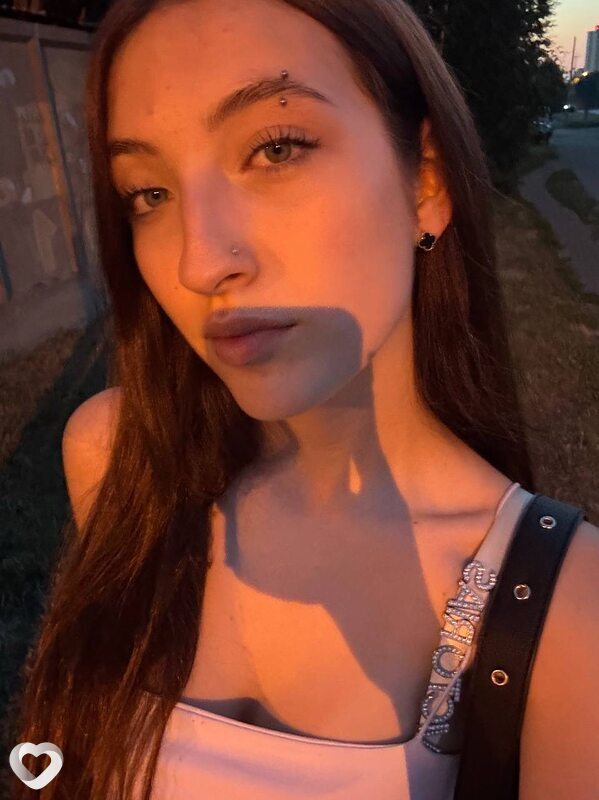 Светлана, 24, Новосибирске — анкета №2423082