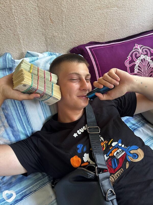 Денис, 22, Сочи — анкета №2423553