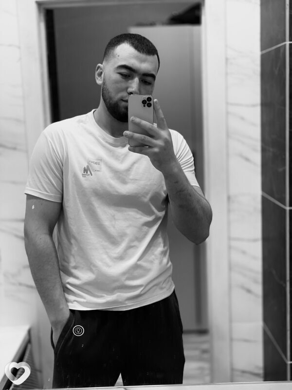 Дима, 23, Тюмени — анкета №2423982
