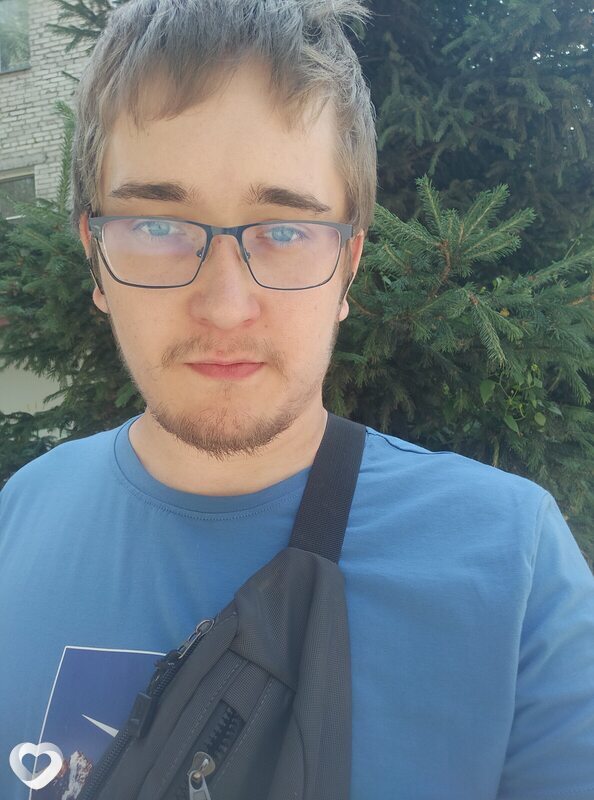 Олег, 21, Горно-Алтайске — анкета №2424824
