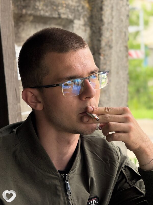 Давид, 22, Ясиноватой — анкета №2425346