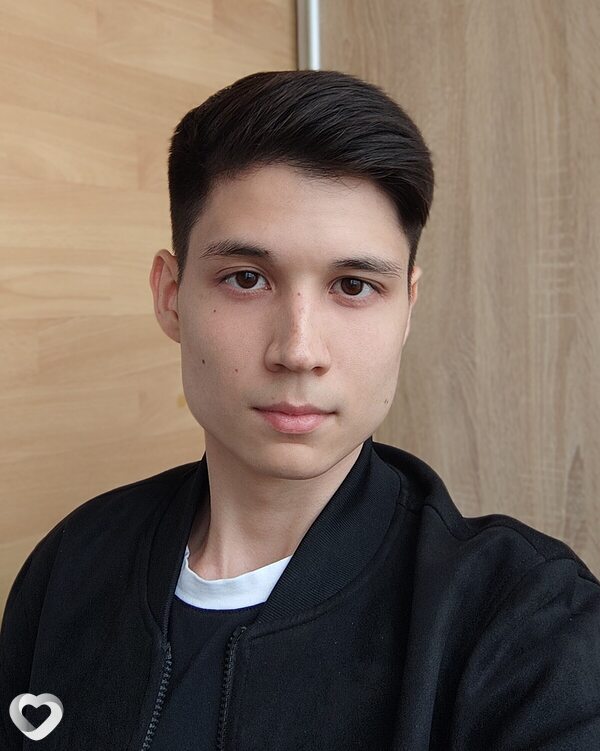 Александр, 22, Железнодорожный — анкета №2426069