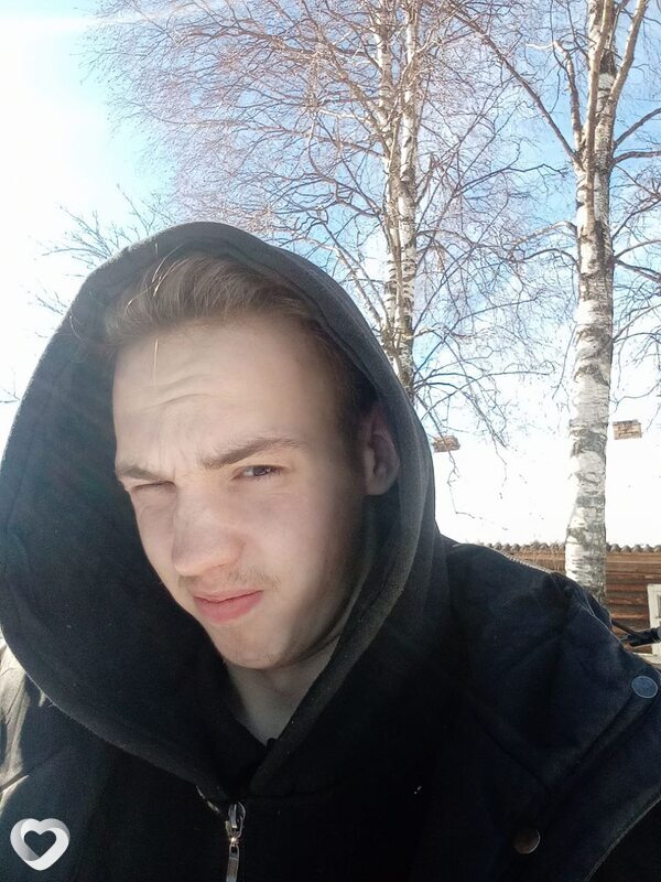 Сергей, 22, Архангельске — анкета №2426061