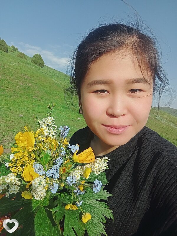 Зарина, 22, Бишкек — анкета №2426209