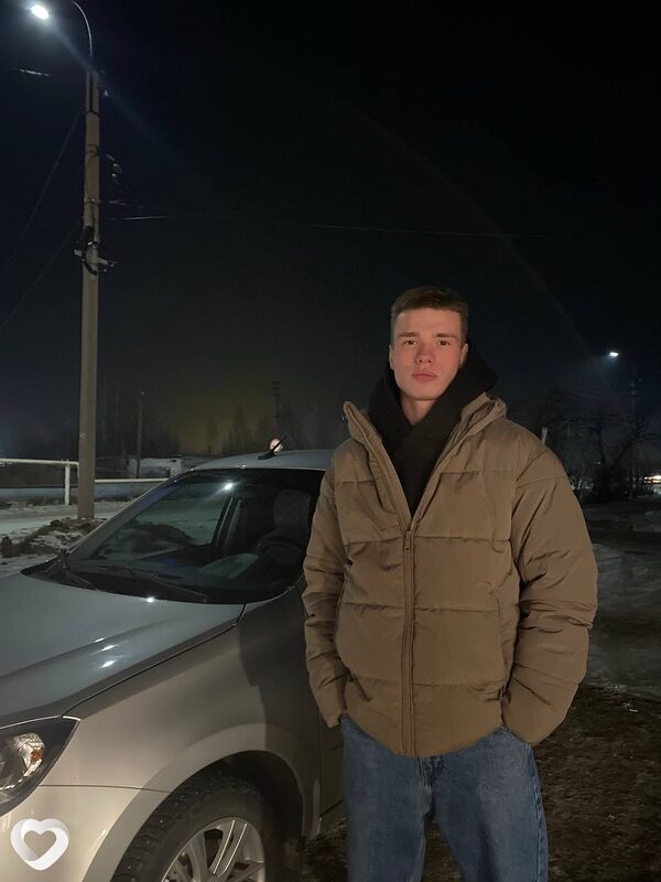 Артем, 24, Екатеринбурге — анкета №2426658