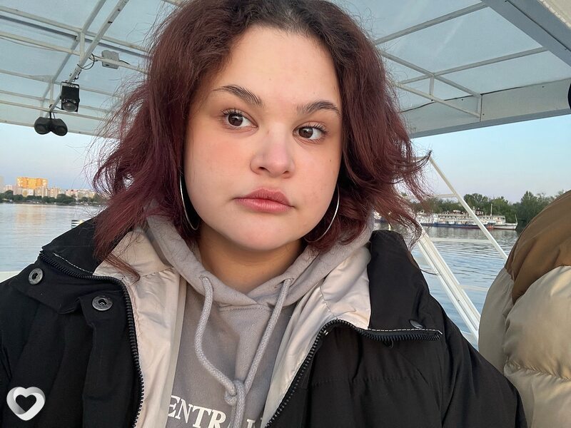 Екатирина, 23, Самаре — анкета №2426525