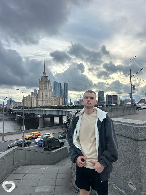 Руслан, 22, Барнауле — анкета №2426664