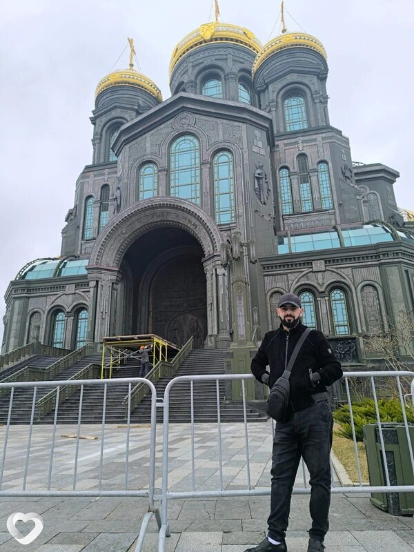 Артём, 29, Александрове — анкета №2427093
