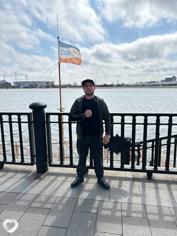Данил, 19, Таганроге — анкета №2427400