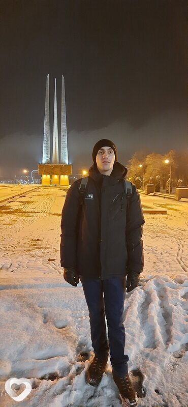 Никита, 22, Барановичах — анкета №2427503
