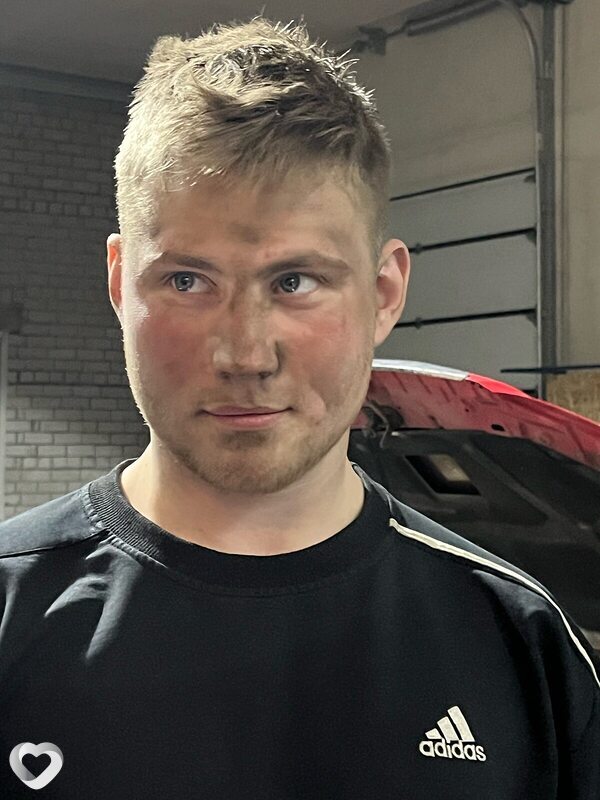 Сергей, 21, Вологде — анкета №2427916