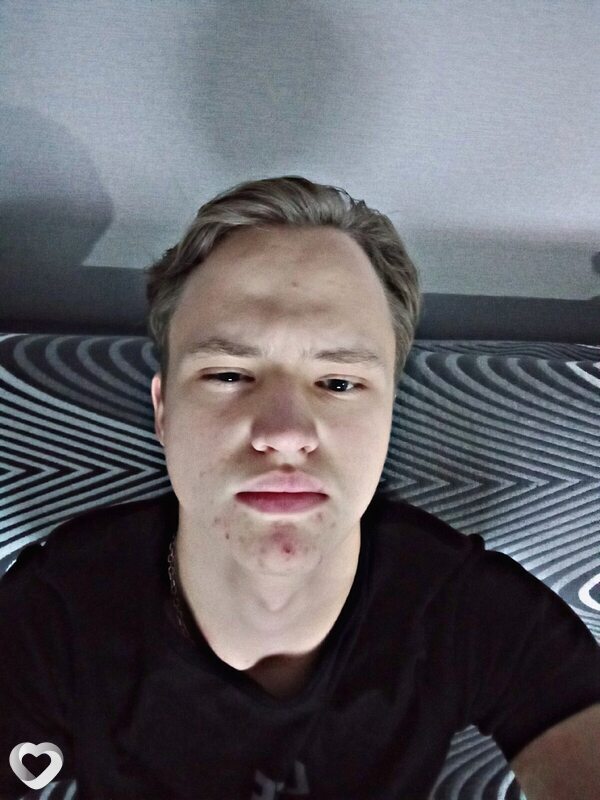 Кирилл, 19, Челябинске — анкета №2428070
