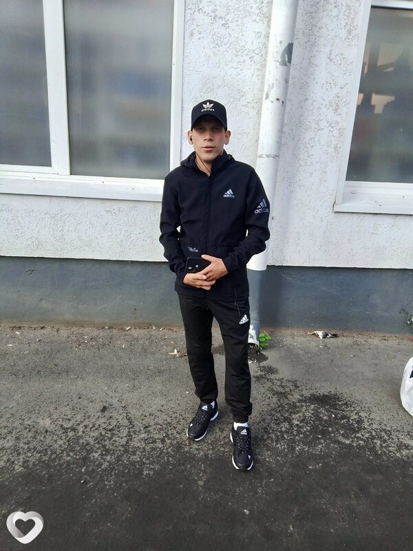 Александр, 24, Кемерове — анкета №2428356